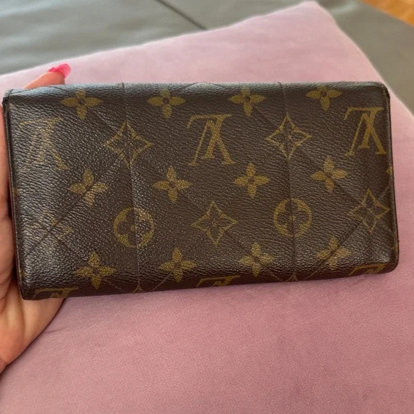 Louis Vuitton Black and Brown Monogram Wallet